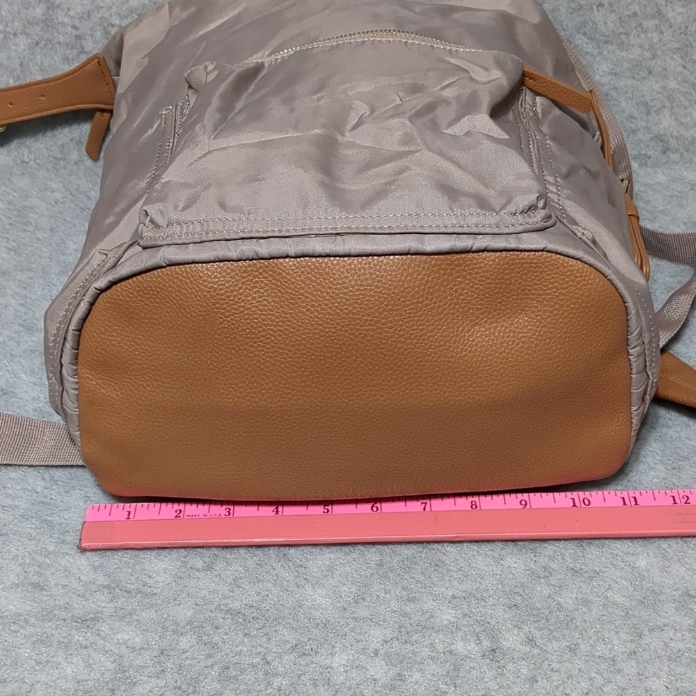 Tommy Bahama Lilac Nylon Campus Travel Laptop Backpack Tan Faux Leather NWOT - Picture 6 of 10